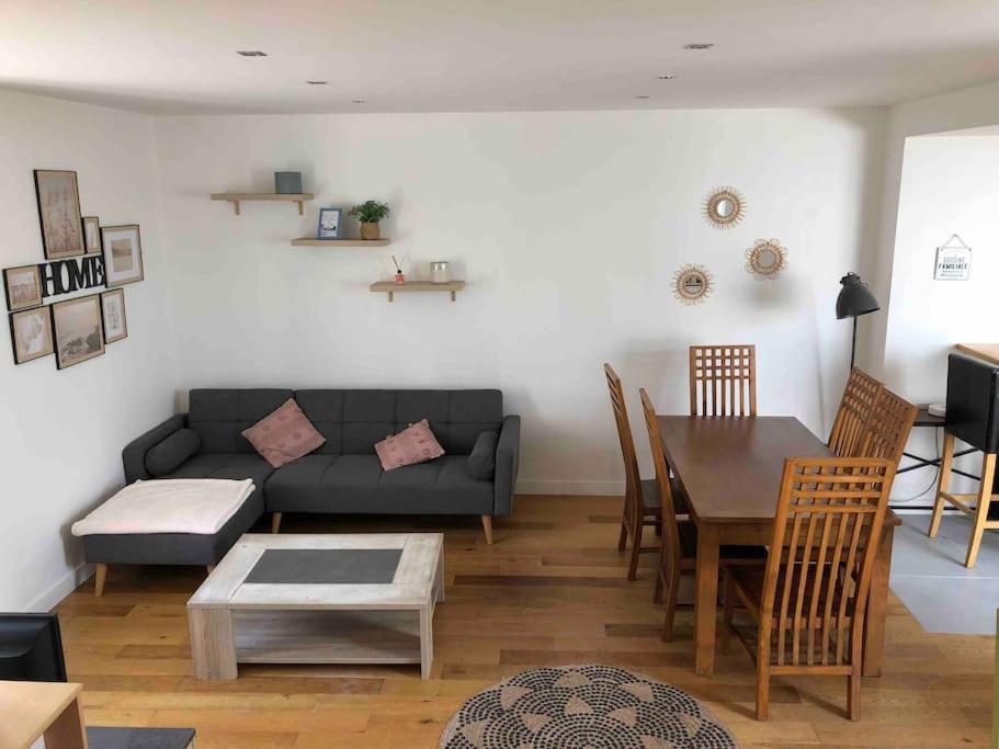 Maison De Ville Conviviale Avec Terrasse Lanester Extérieur photo